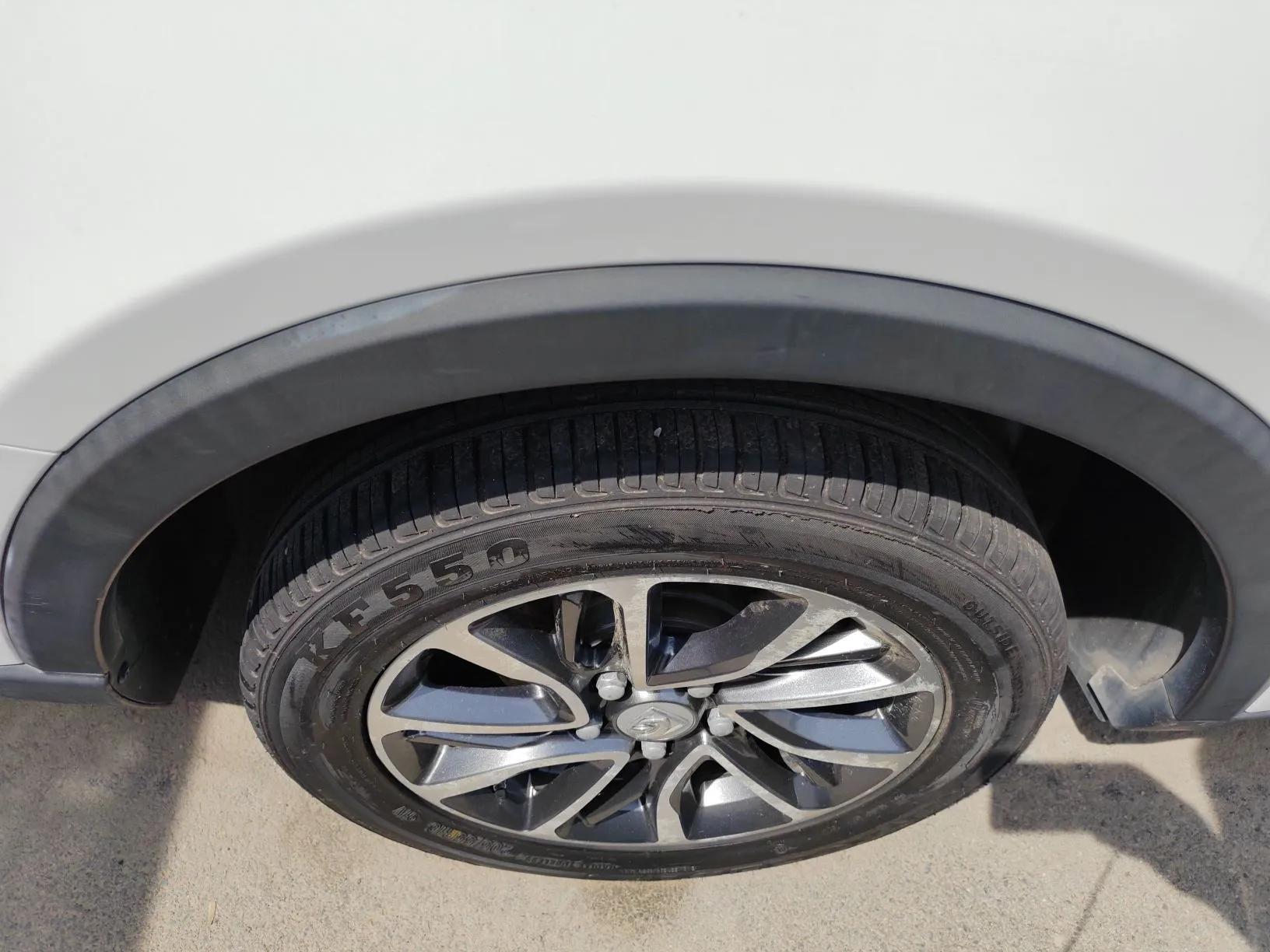 Baojun 730 2017 1.8L iAMT Prestige Version 7 Seats — миниатюра 10