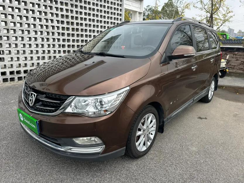 Baojun 730 2016 1.5L Manual Comfort Version 7 Seats China V Emission Standard — миниатюра 1