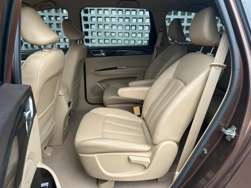 Baojun 730 2016 1.5L Manual Comfort Version 7 Seats China V Emission Standard — миниатюра 23