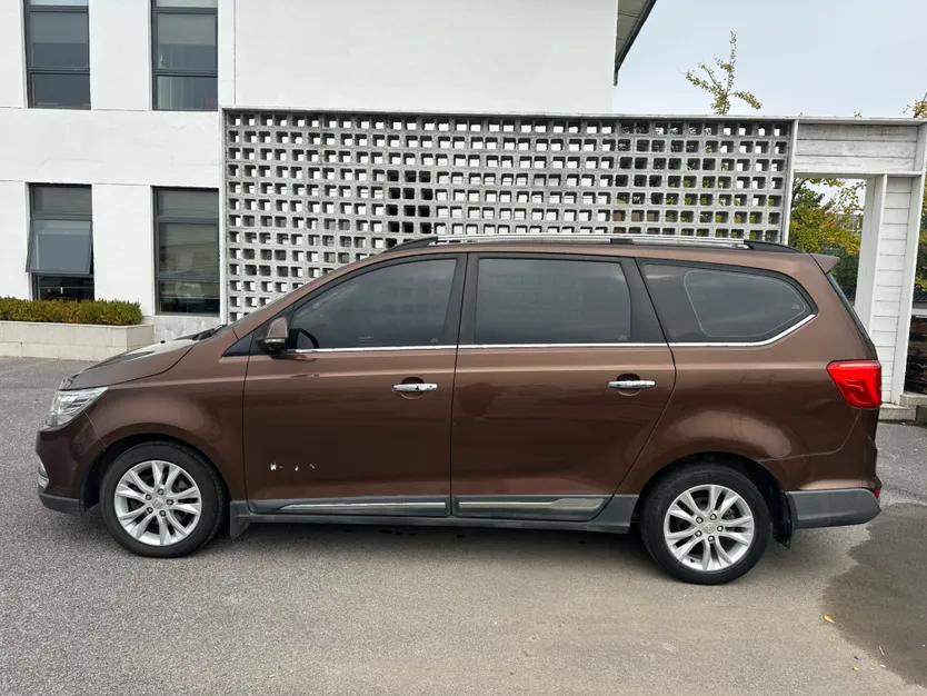 Baojun 730 2016 1.5L Manual Comfort Version 7 Seats China V Emission Standard — миниатюра 7
