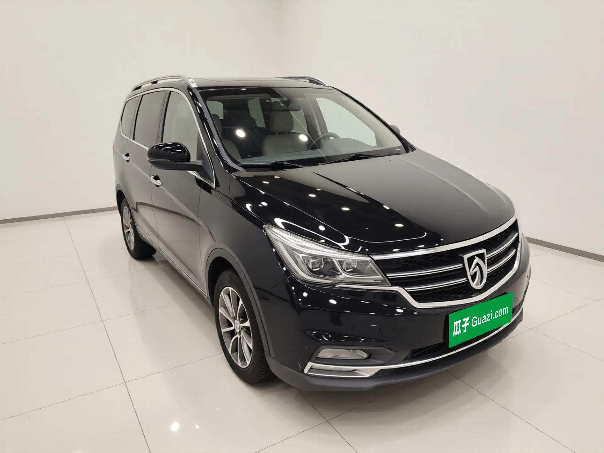 Baojun 730 2017 1.8L iAMT Luxury Version 7-Seater — миниатюра 2