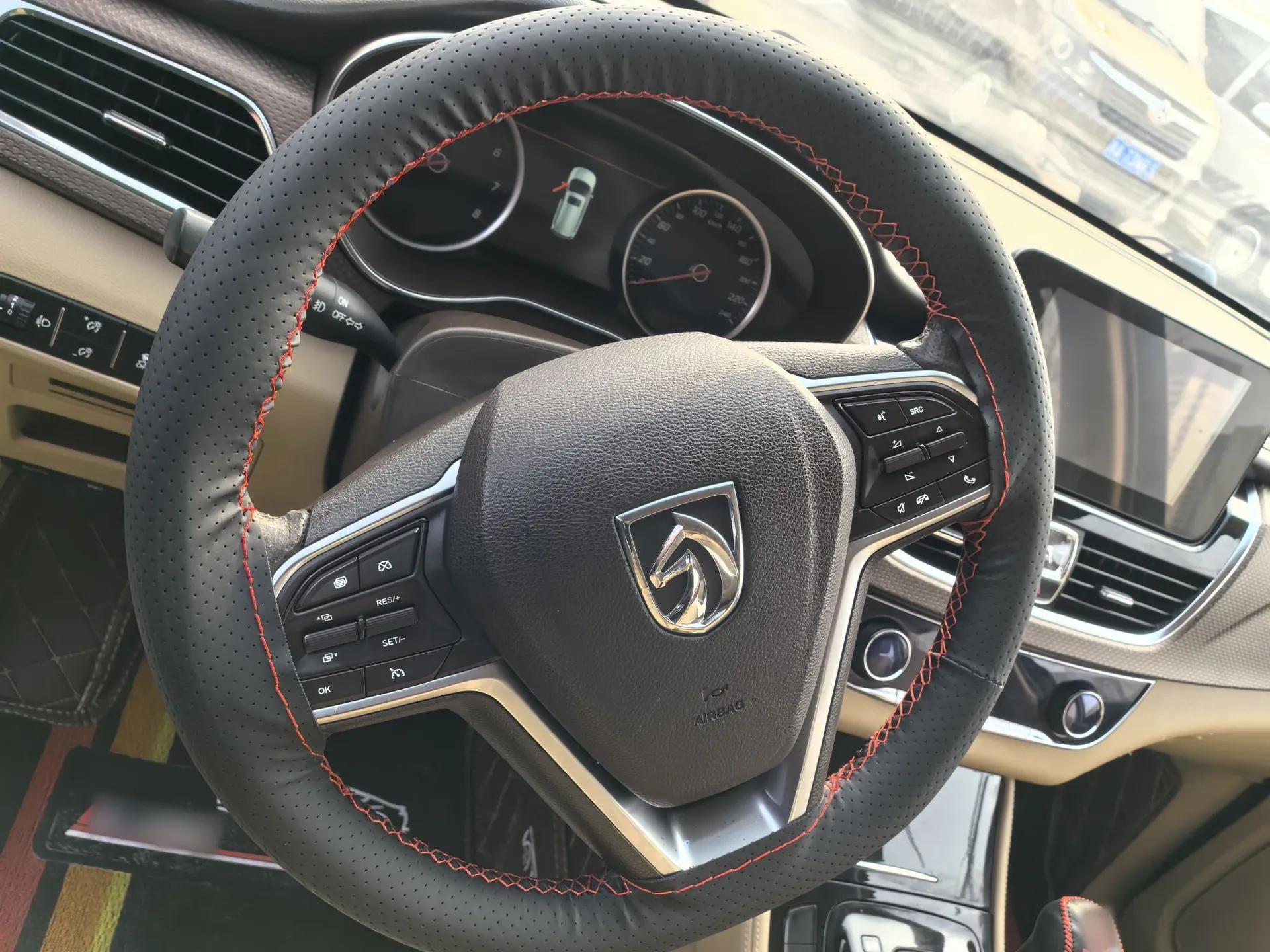 Baojun 730 2017 1.8L iAMT Luxury Version 7-Seater — миниатюра 17