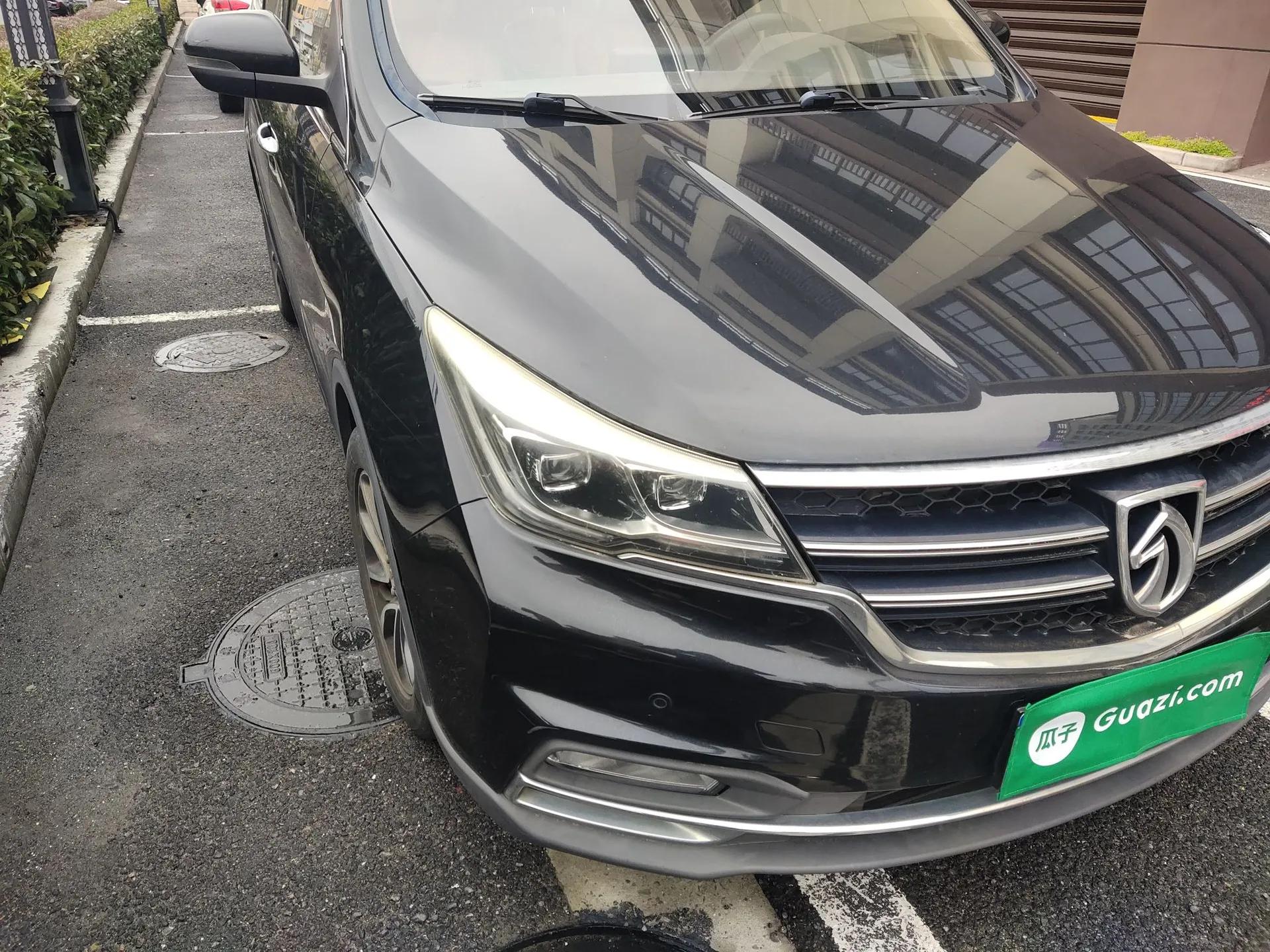 Baojun 730 2017 1.8L iAMT Luxury Version 7-Seater — миниатюра 4