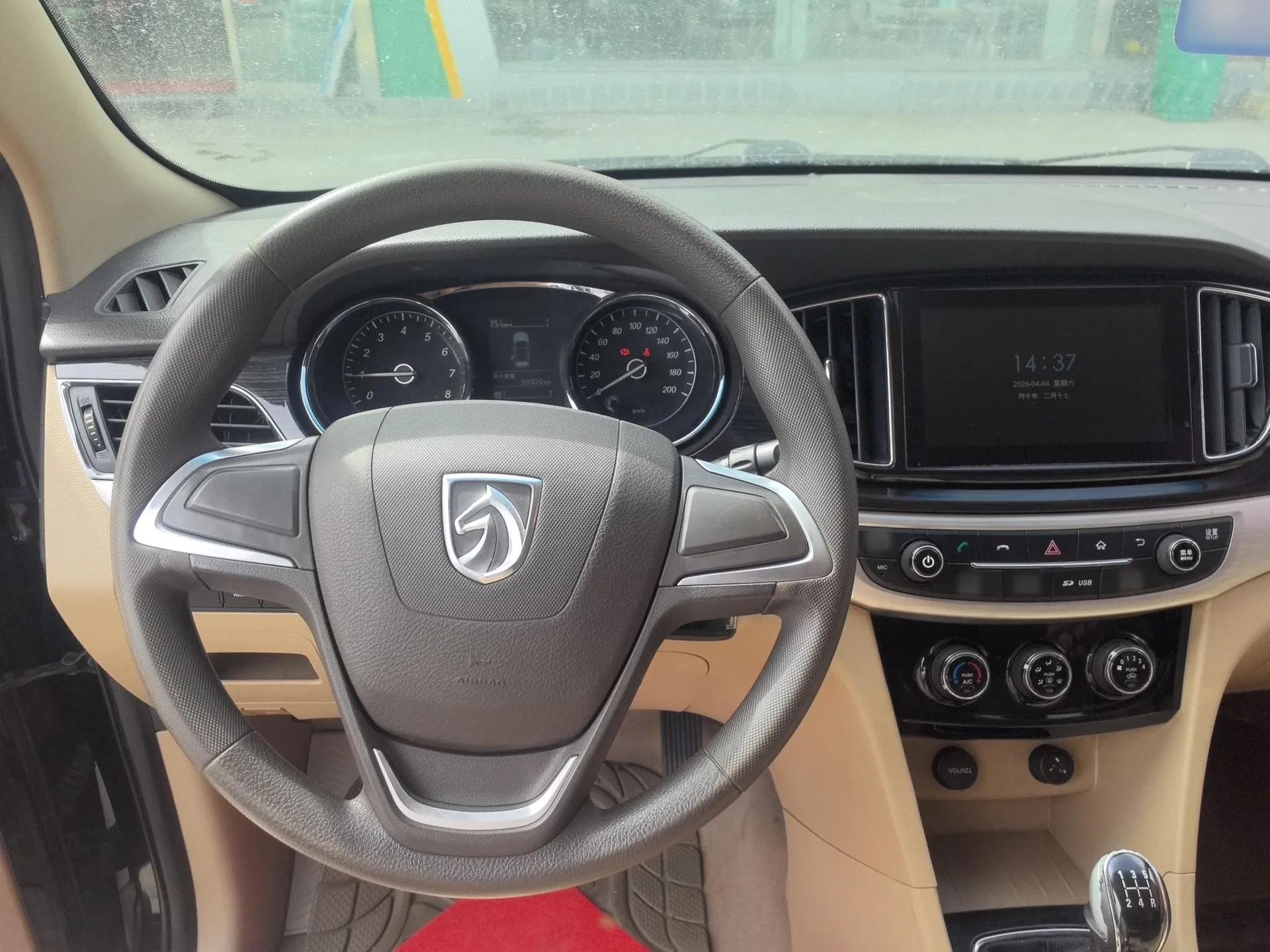 Baojun 730 2016 1.5L Manual Comfort Version 7 Seats China V Emission Standard — миниатюра 15