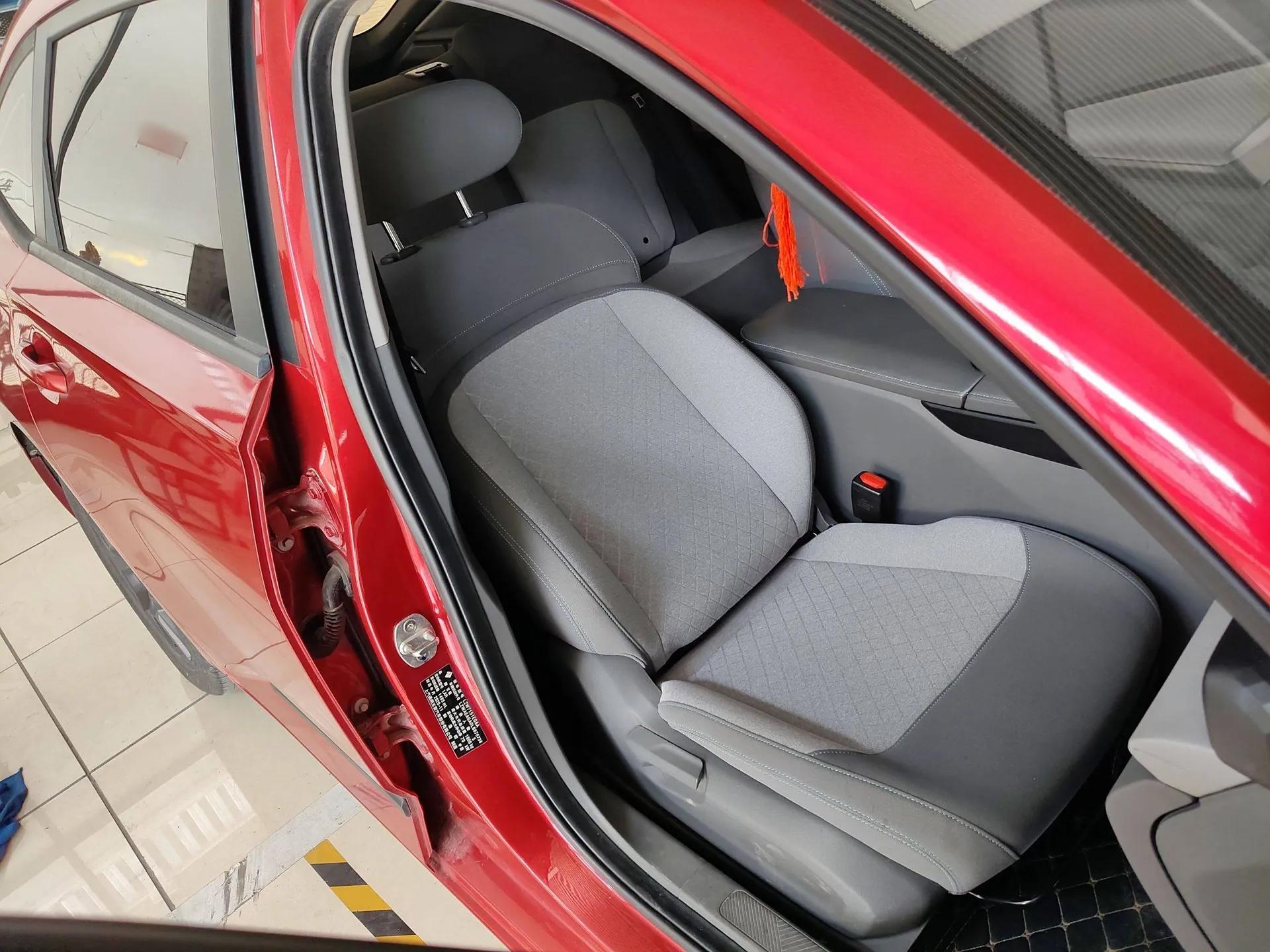Baojun RC-5 2020 1.5L CVT Smart Elite Edition — миниатюра 23