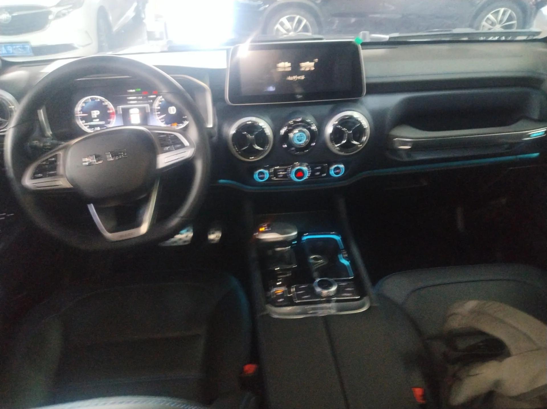 BAIC Off-Road BJ40 2020 2.0T Automatic Four-Wheel Drive Urban Hunter Edition Chivalrous Type — миниатюра 13