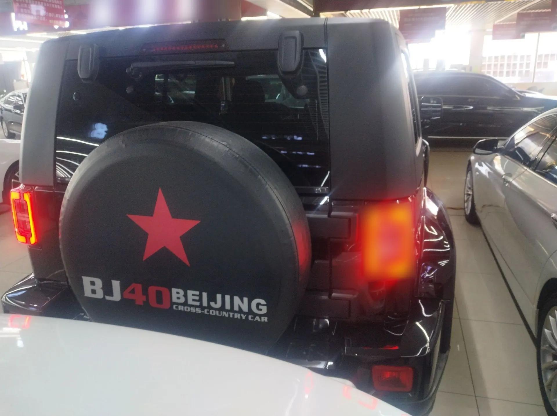 BAIC Off-Road BJ40 2020 2.0T Automatic Four-Wheel Drive Urban Hunter Edition Chivalrous Type — миниатюра 5