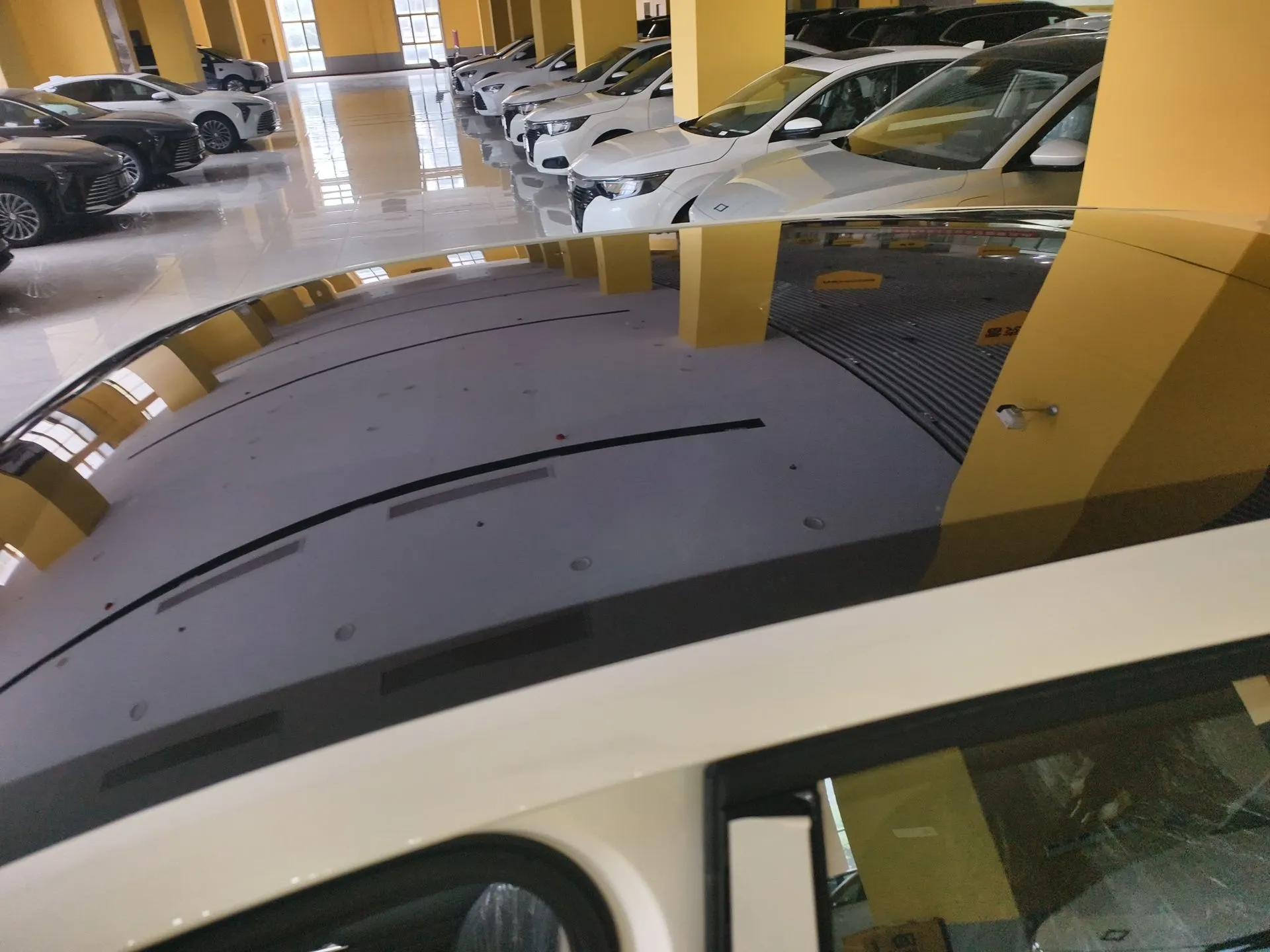 Bestune Yueyi 03 2025 445km Joyful Edition — миниатюра 11