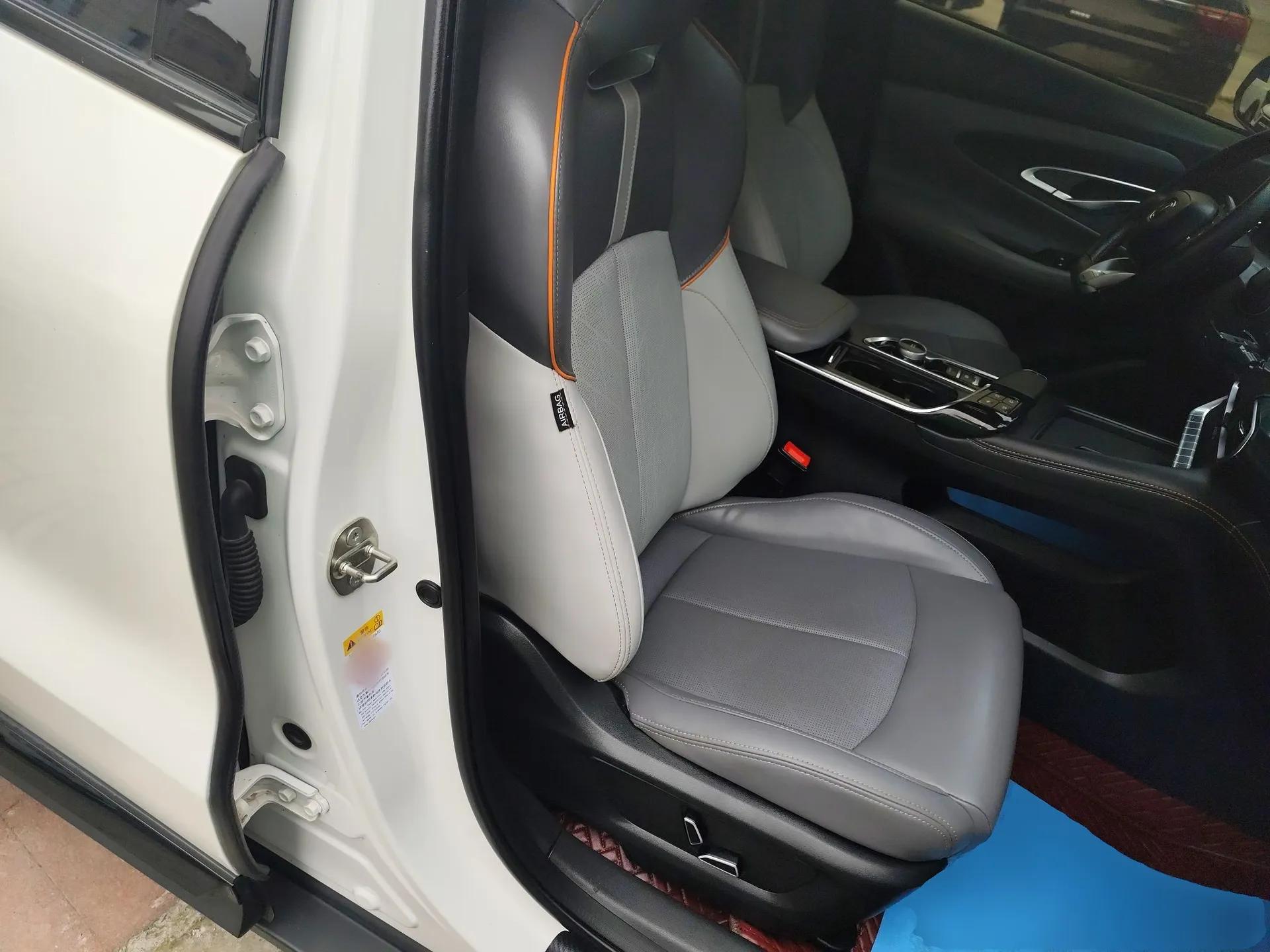 CHANGAN UNI-T 2022 1.5T Flagship Edition — миниатюра 23