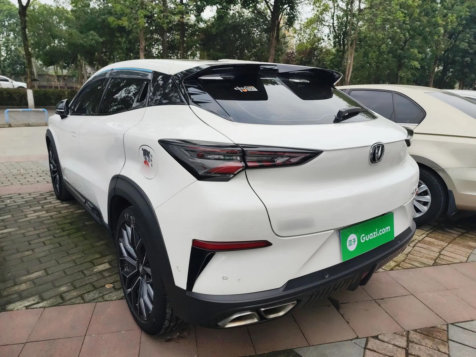 CHANGAN UNI-T 2022 1.5T Flagship Edition — миниатюра 4