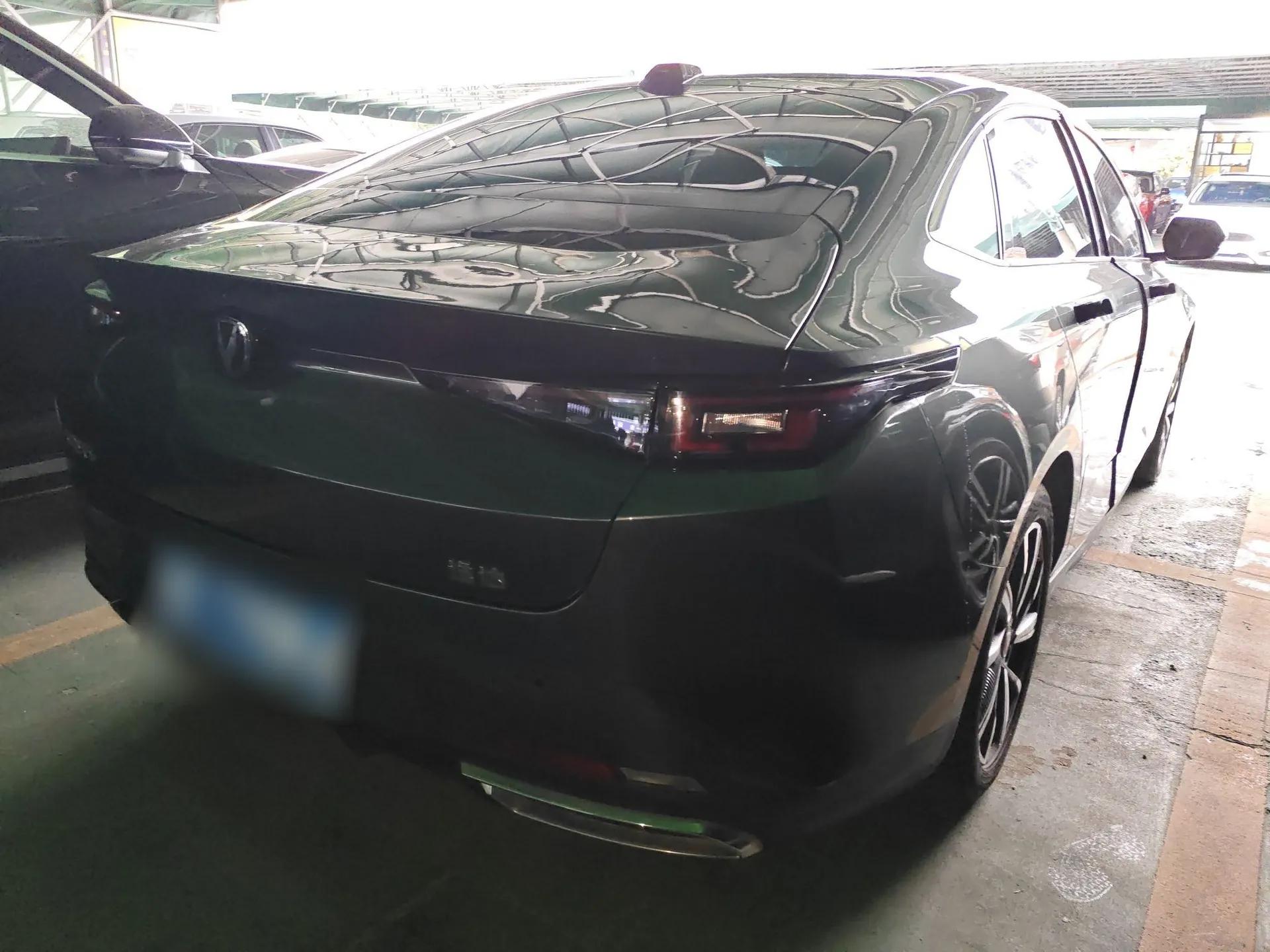 CHANGAN Eado DD 2023 Blue Whale NE 1.5T GDI DCT Navigation Model — миниатюра 4