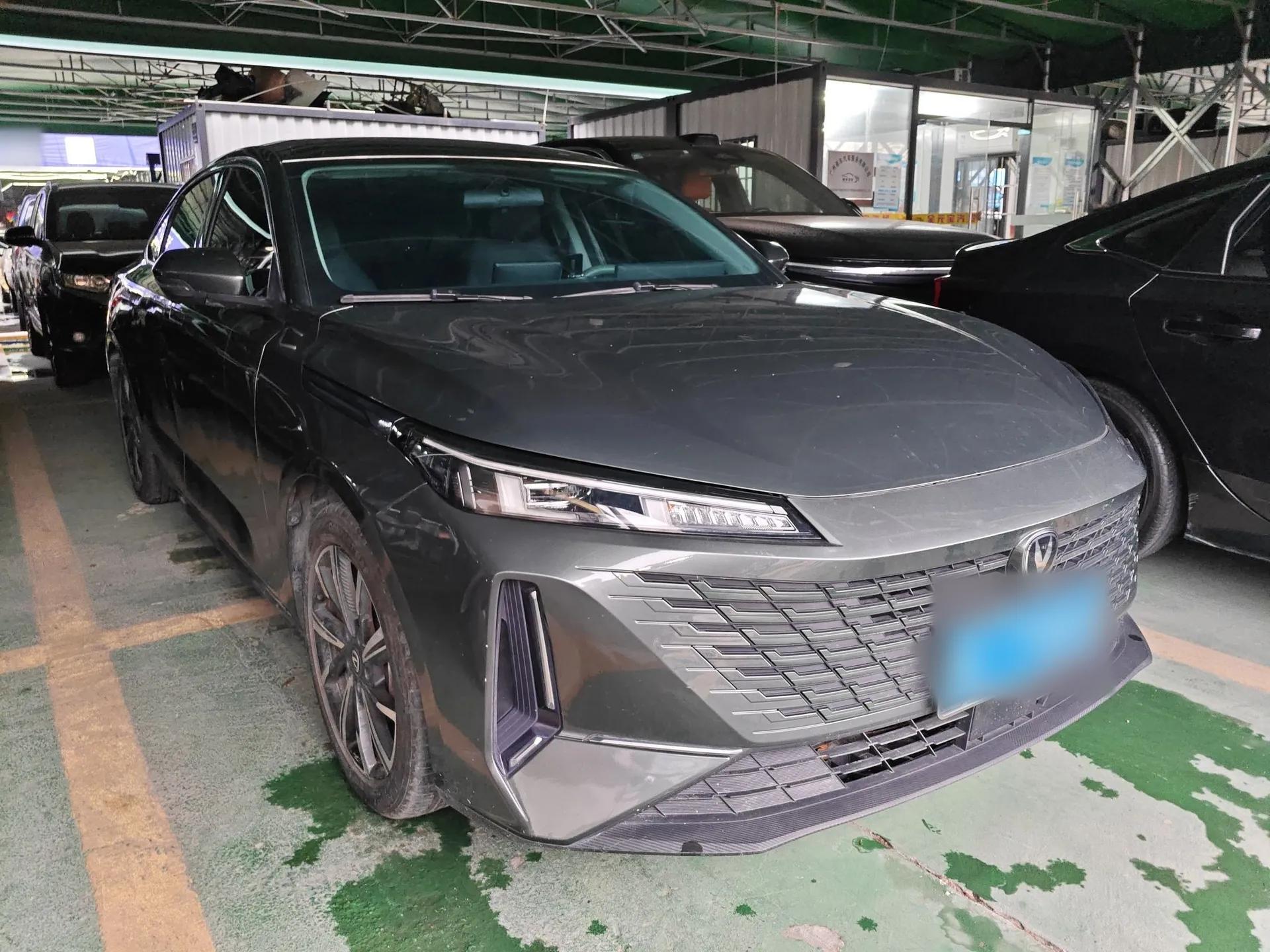 CHANGAN Eado DD 2023 Blue Whale NE 1.5T GDI DCT Navigation Model — миниатюра 6