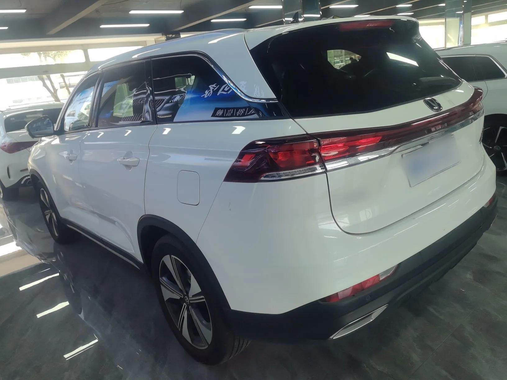 CHANGAN X7 PLUS 2024 1.5T Automatic Luxury 7-Seater — миниатюра 4