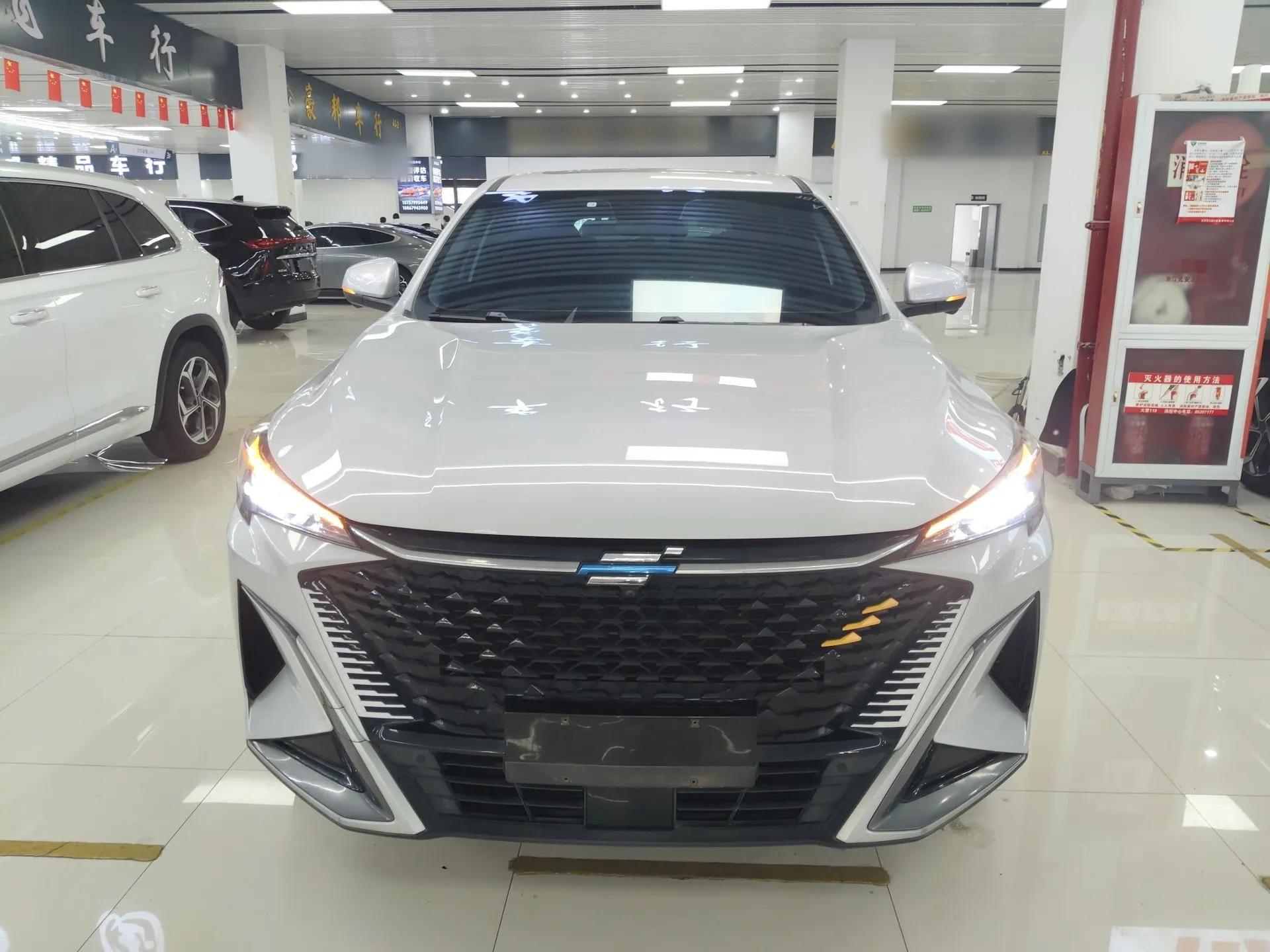 CHANGAN OSHAN X5 PLUS 2023 1.5T DCT Excellence Edition — миниатюра 2