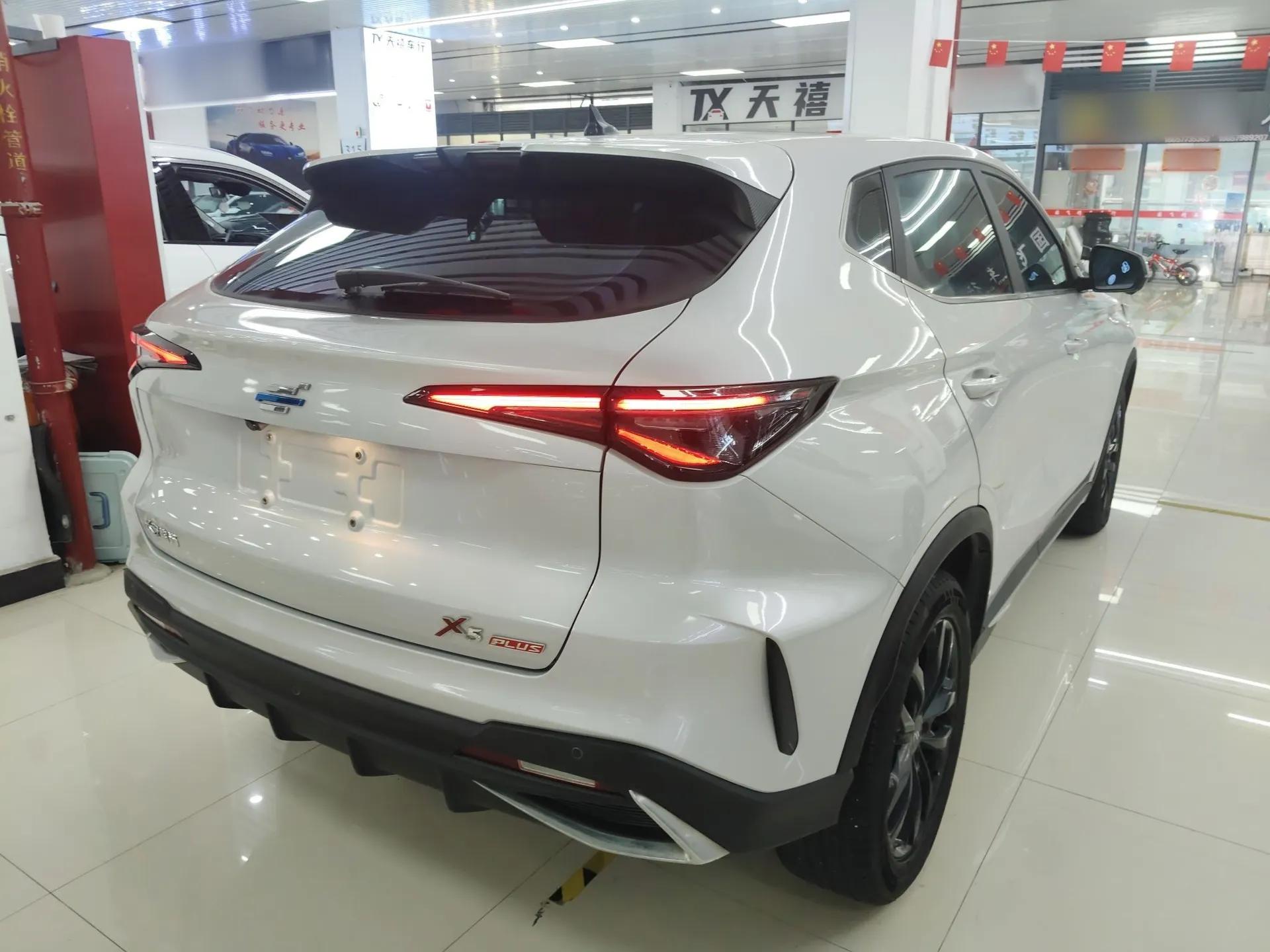 CHANGAN OSHAN X5 PLUS 2023 1.5T DCT Excellence Edition — миниатюра 6