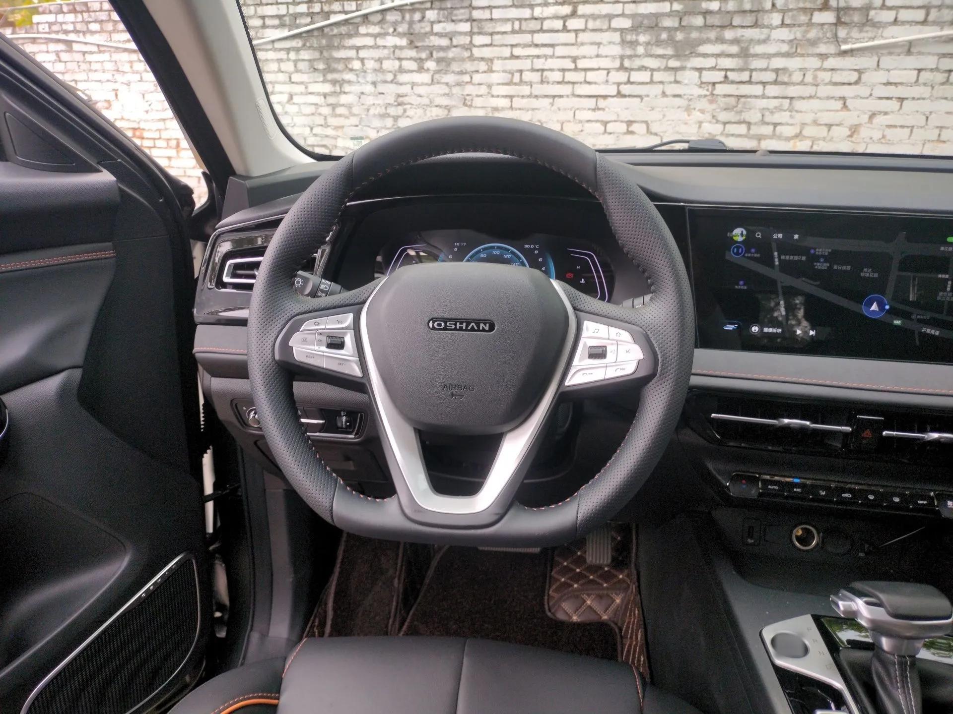 CHANGAN OSHAN X7 PLUS 2022 1.5T Blue Whale Edition Automatic Prestige Version — миниатюра 14
