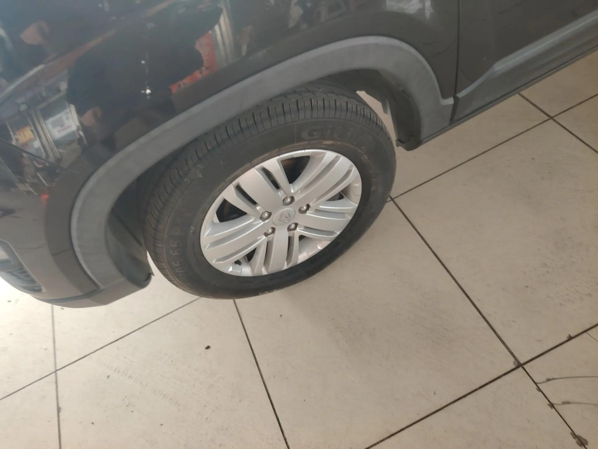 CHANGAN OSHAN X70A 2018 1.5L Manual Comfort Model — миниатюра 9