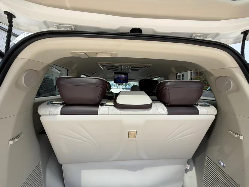 CHANGAN OSHAN Cosmos 2022 1.5T Automatic Business Model — миниатюра 12