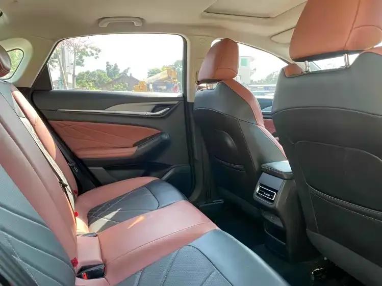 Changan Eado 2022 PLUS Blue Whale NE 1.4T GDI DCT Premium Edition — миниатюра 5