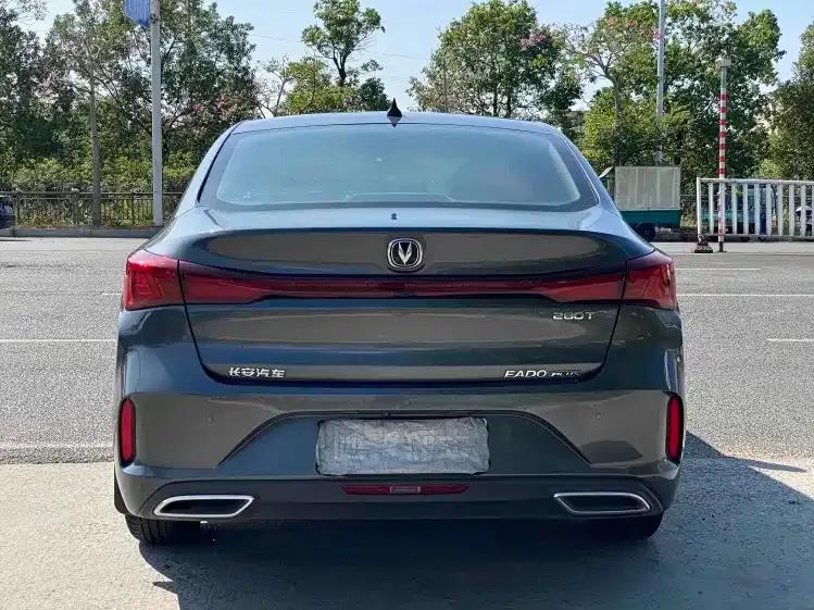 Changan Eado 2022 PLUS Blue Whale NE 1.4T GDI DCT Premium Edition — миниатюра 8