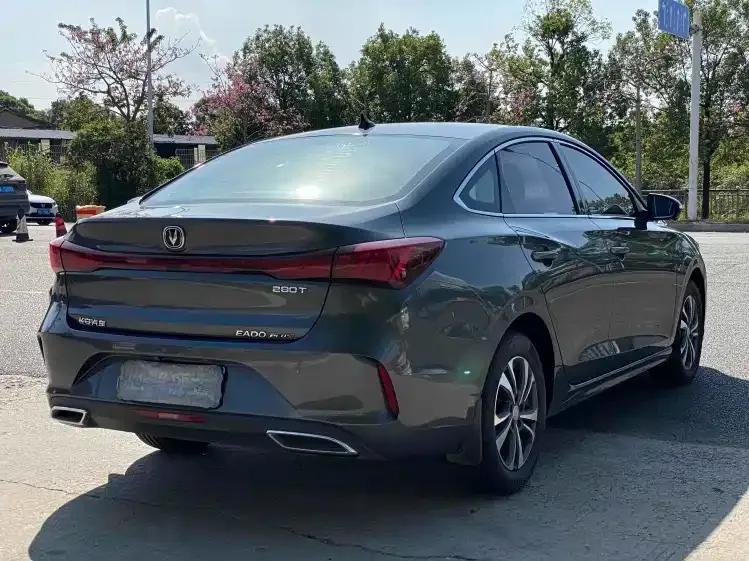 Changan Eado 2022 PLUS Blue Whale NE 1.4T GDI DCT Premium Edition — миниатюра 9