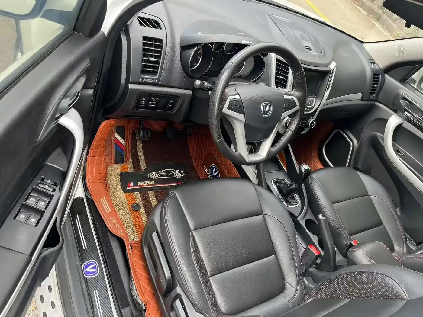 Changan CS35 2016 1.6L Manual Deluxe Edition (National V Emission Standard) — миниатюра 7