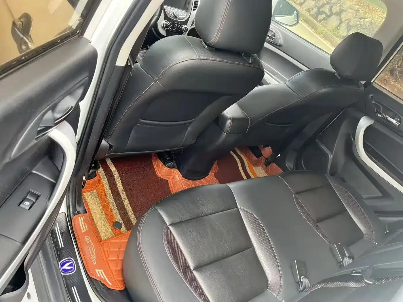Changan CS35 2016 1.6L Manual Deluxe Edition (National V Emission Standard) — миниатюра 8
