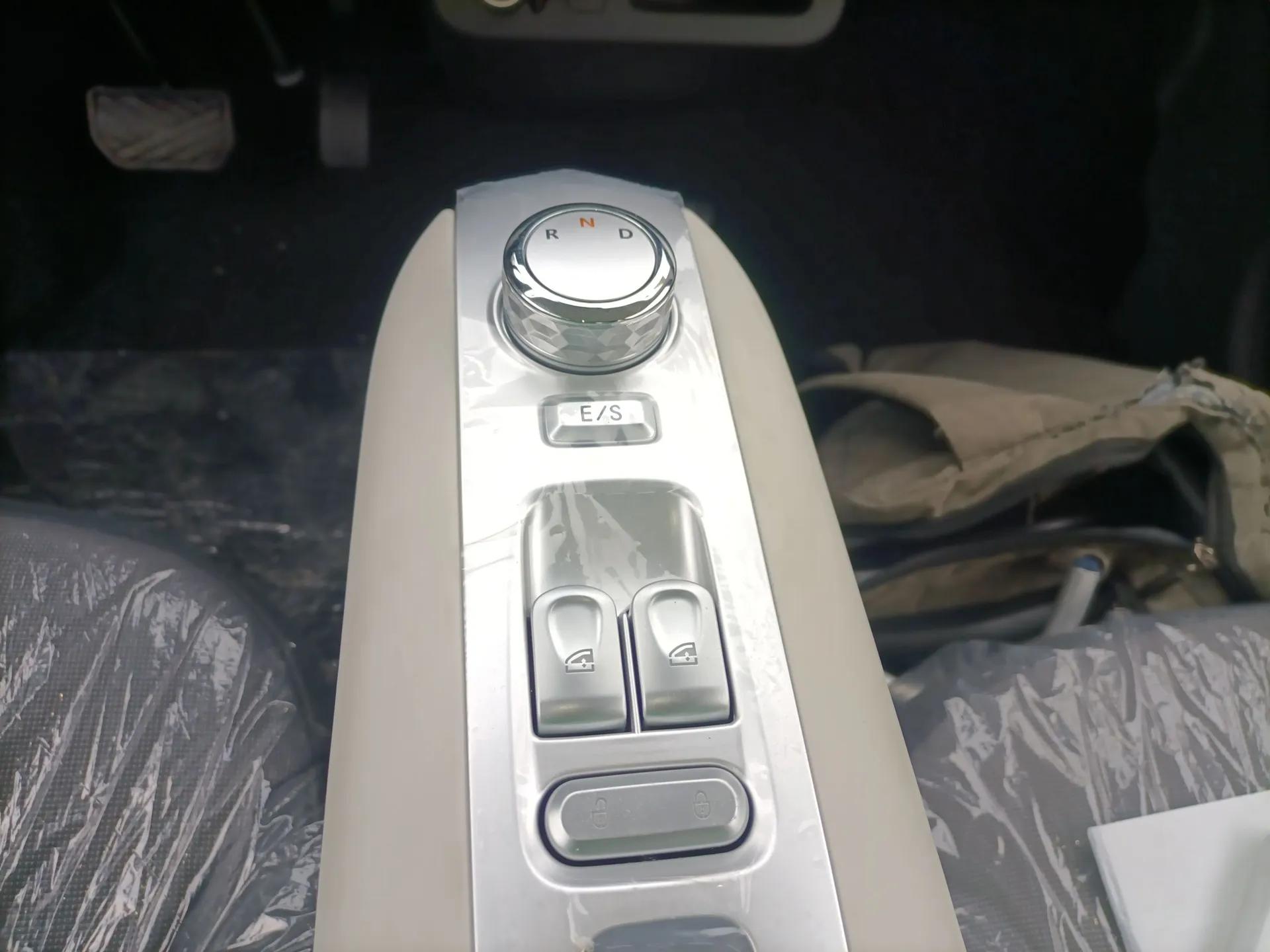 CHANGAN NEVO Lumin 2025 205 km Xiangqin Version — миниатюра 17