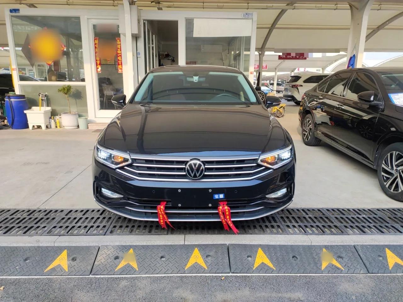 Volkswagen Magotan 2020 330TSI DSG Leading Model — миниатюра 2