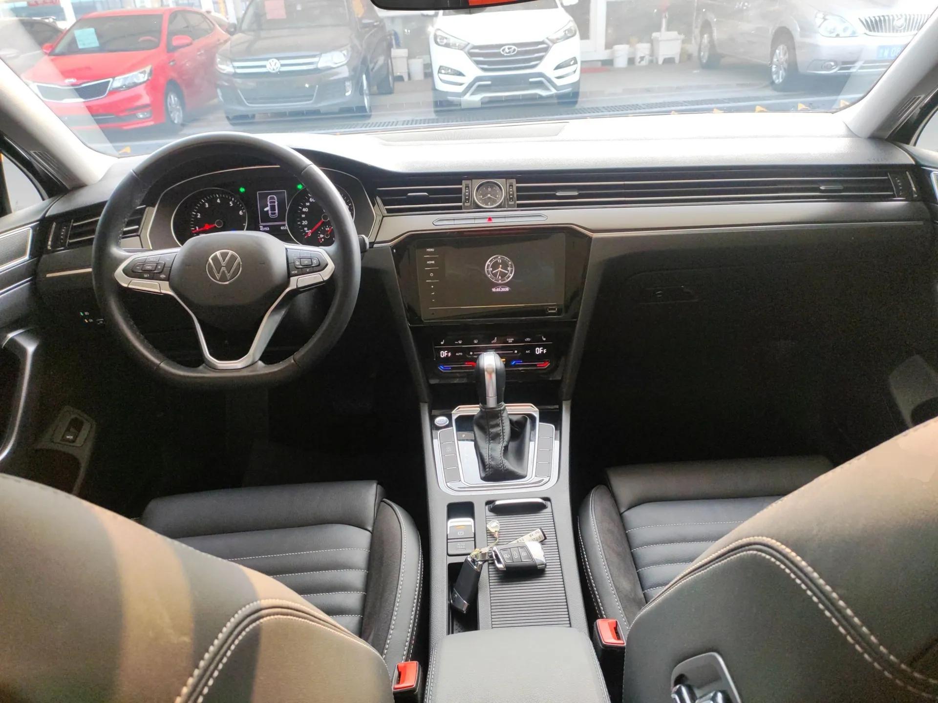 Volkswagen Magotan 2020 330TSI DSG Leading Model — миниатюра 13