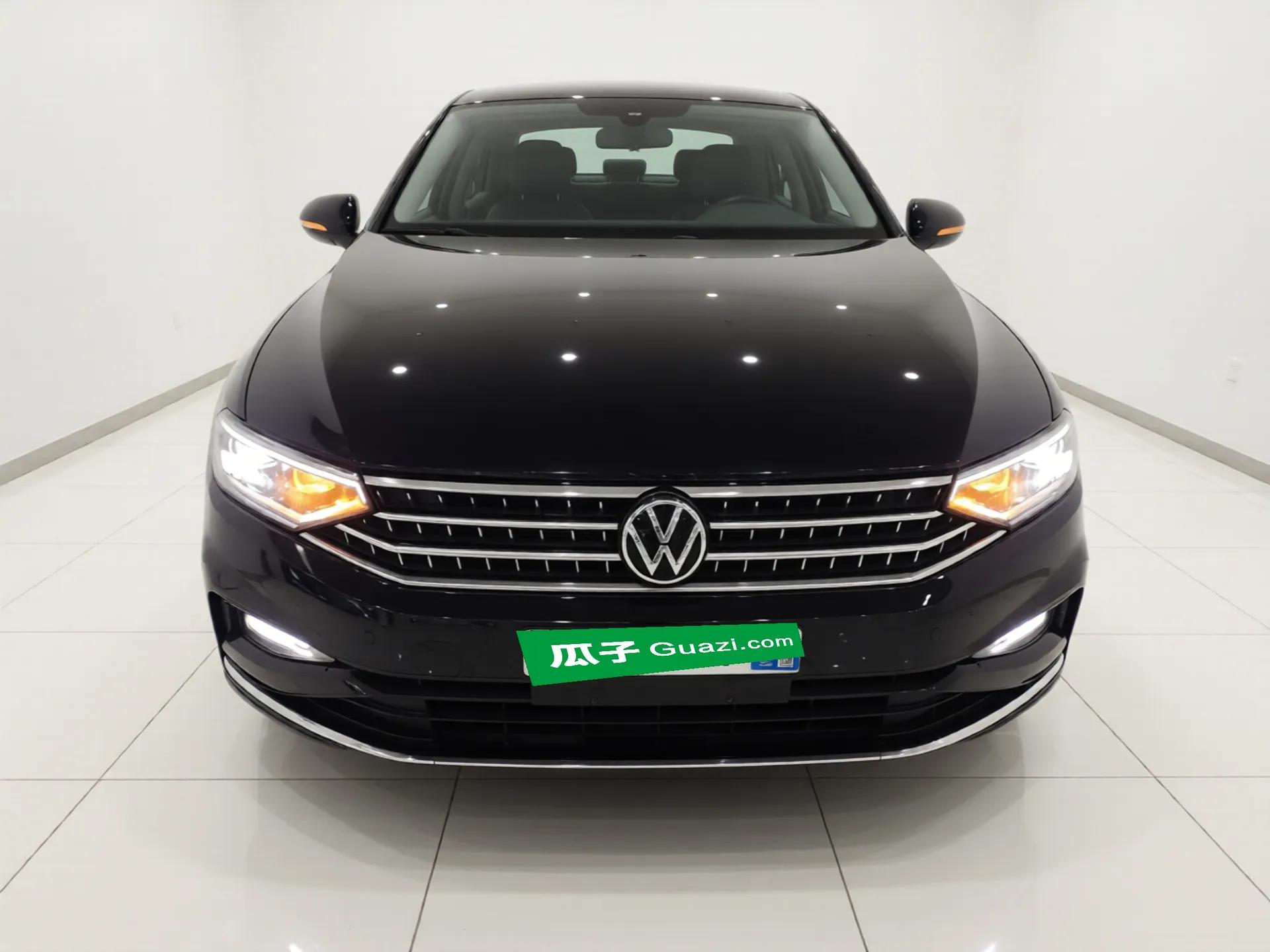 Volkswagen Magotan 2025 Zhongxiang Version 280TSI DSG Comfort Edition — миниатюра 2
