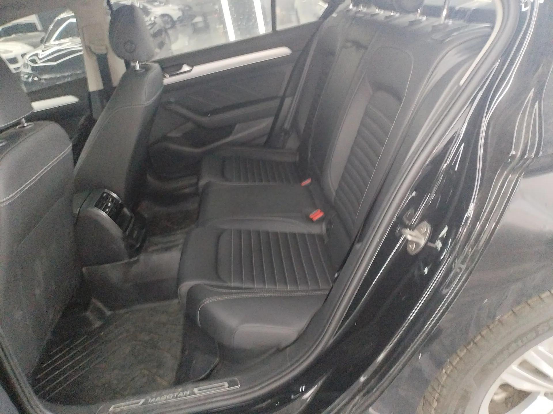 Volkswagen Magotan 2025 Zhongxiang Version 280TSI DSG Comfort Edition — миниатюра 19