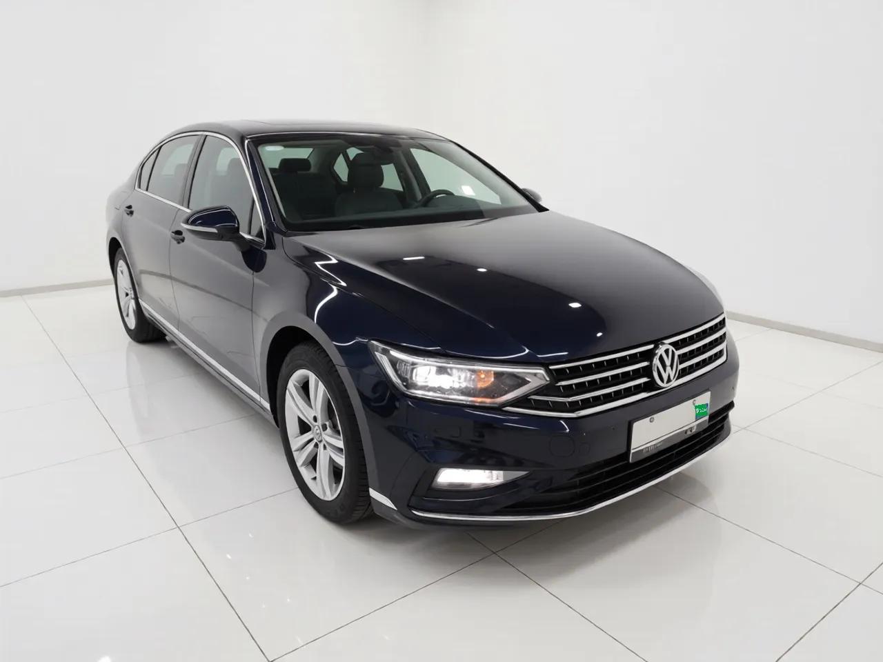 Volkswagen Magotan 2025 Zhongxiang Version 280TSI DSG Comfort Edition — миниатюра 6