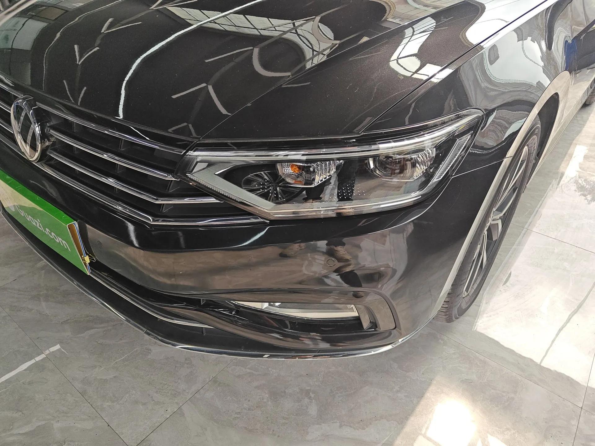 Volkswagen Magotan 2020 330TSI DSG Leading Model — миниатюра 5