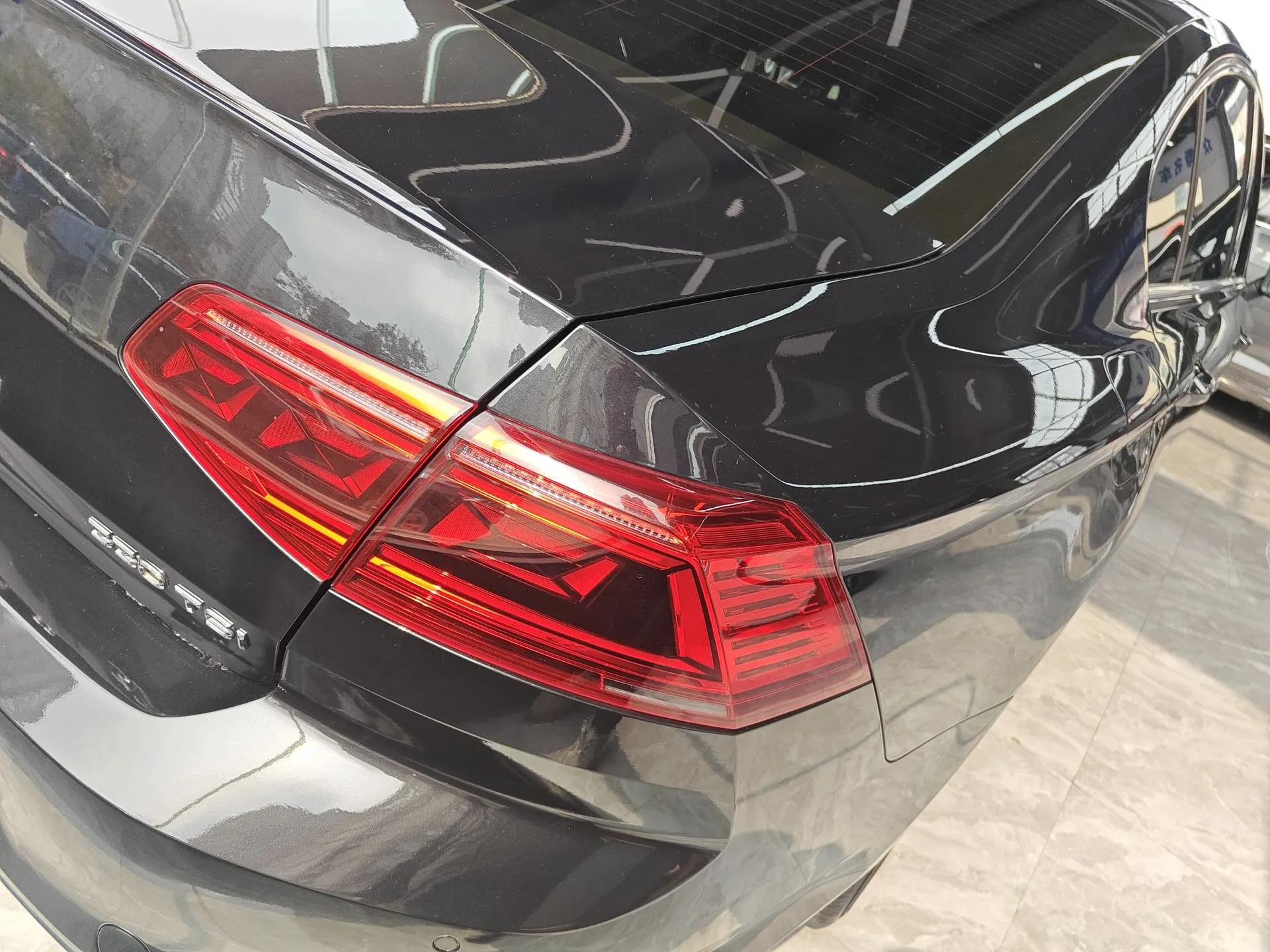 Volkswagen Magotan 2020 330TSI DSG Leading Model — миниатюра 8