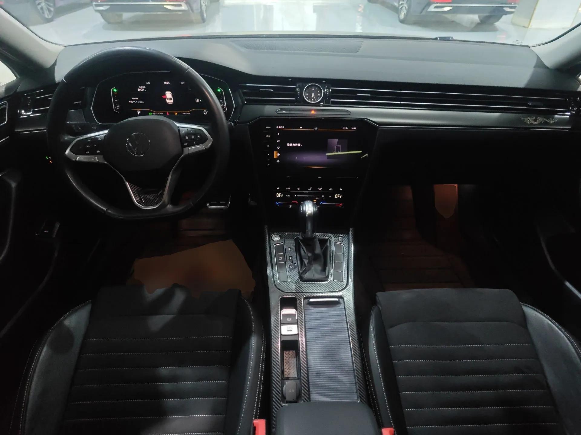 Volkswagen Magotan 2020 330TSI DSG Leading Model — миниатюра 13