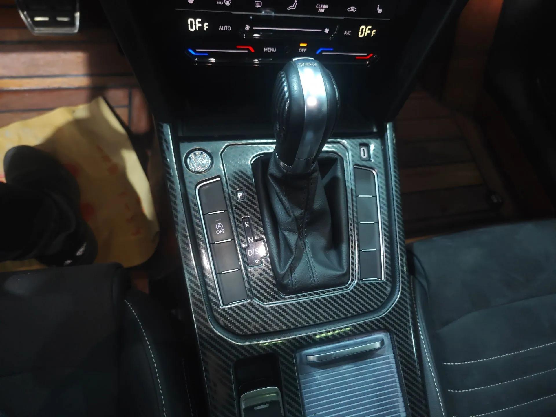 Volkswagen Magotan 2020 330TSI DSG Leading Model — миниатюра 17