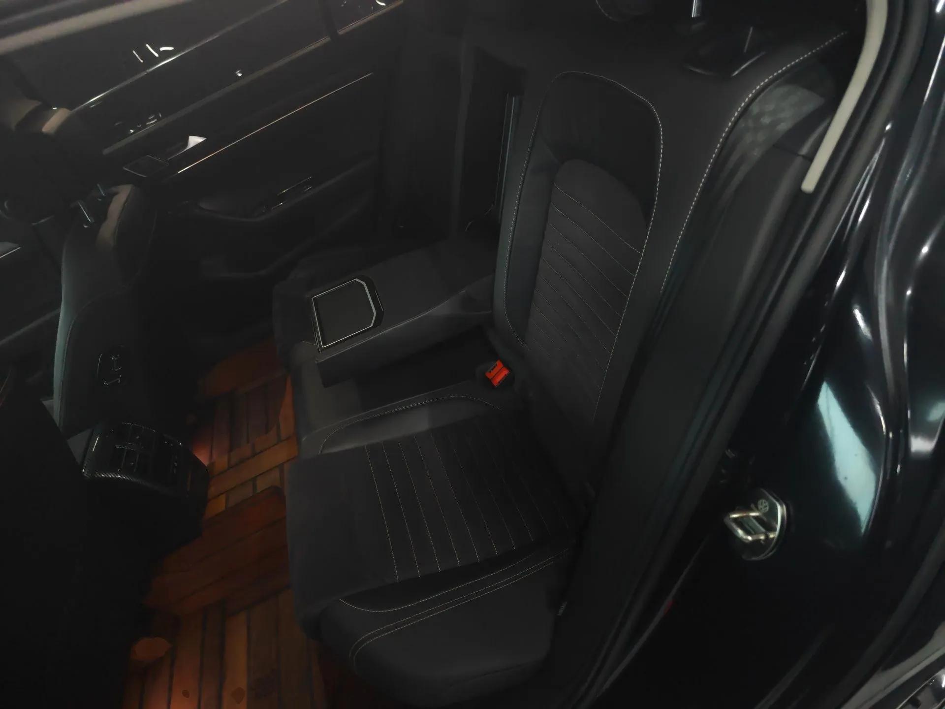Volkswagen Magotan 2020 330TSI DSG Leading Model — миниатюра 20