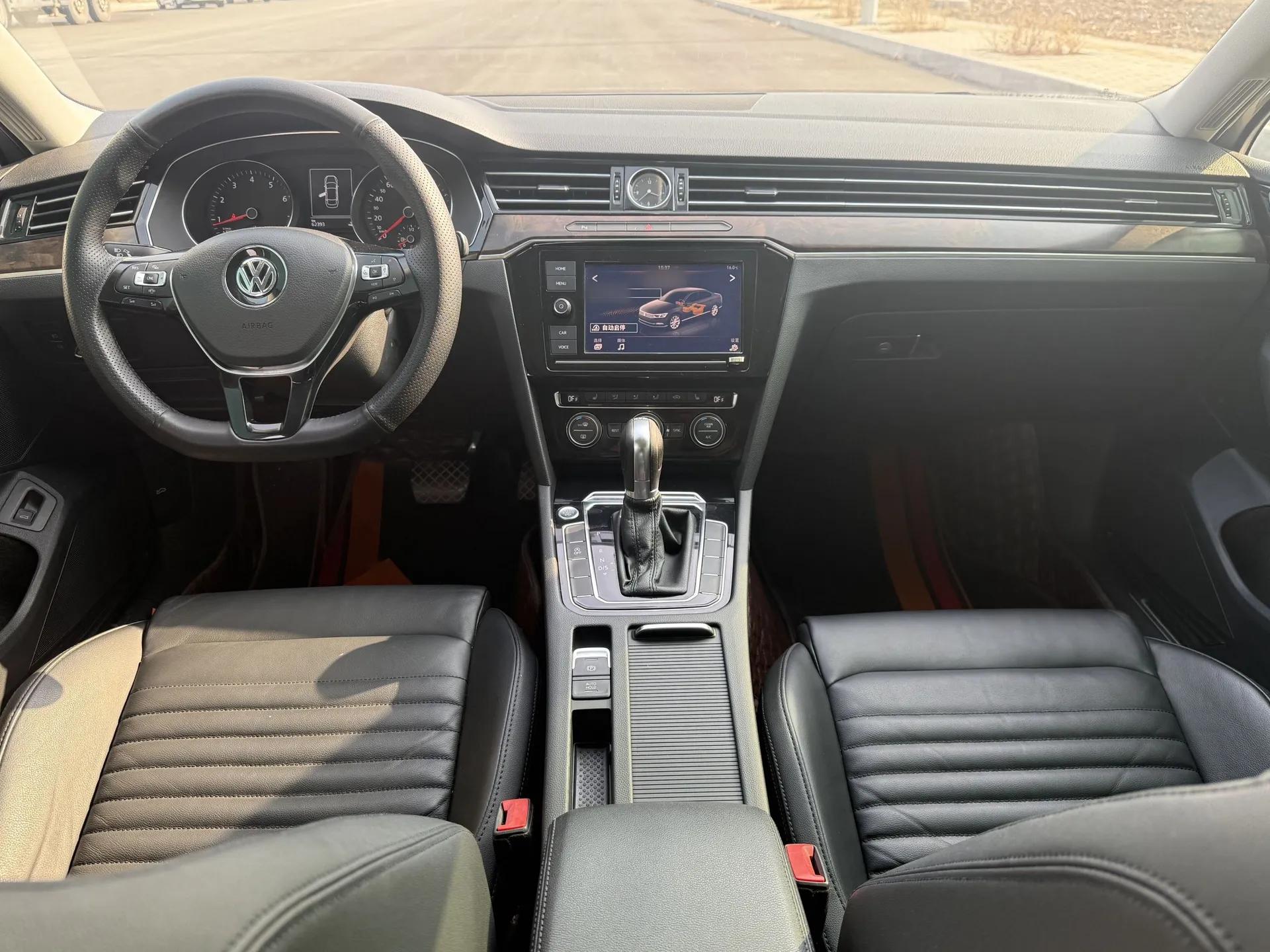 Volkswagen Magotan 2019 330TSI DSG Luxury Version China VI Standard — миниатюра 20