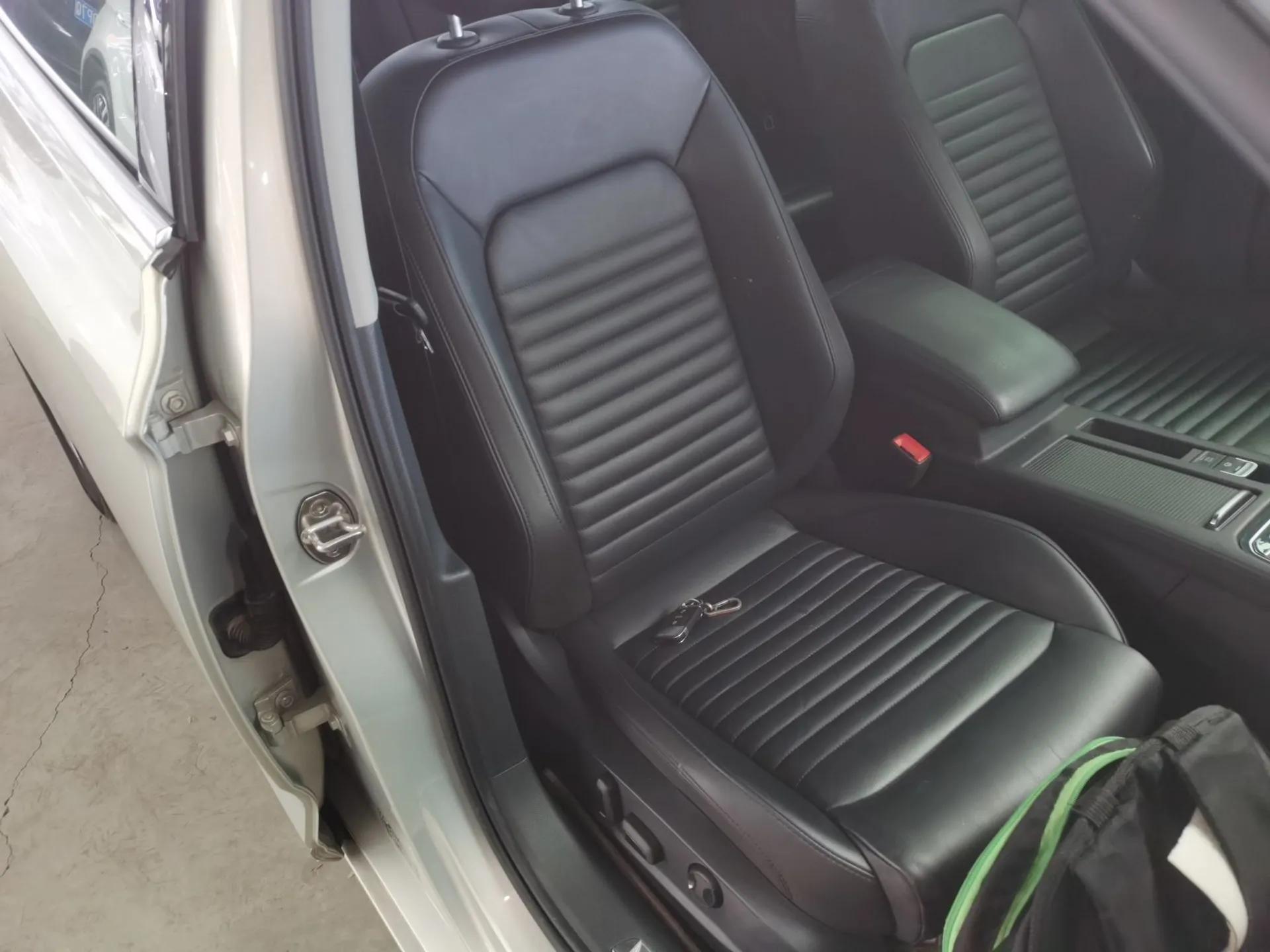 Volkswagen Magotan 2019 330TSI DSG Luxury Version China VI Standard — миниатюра 10