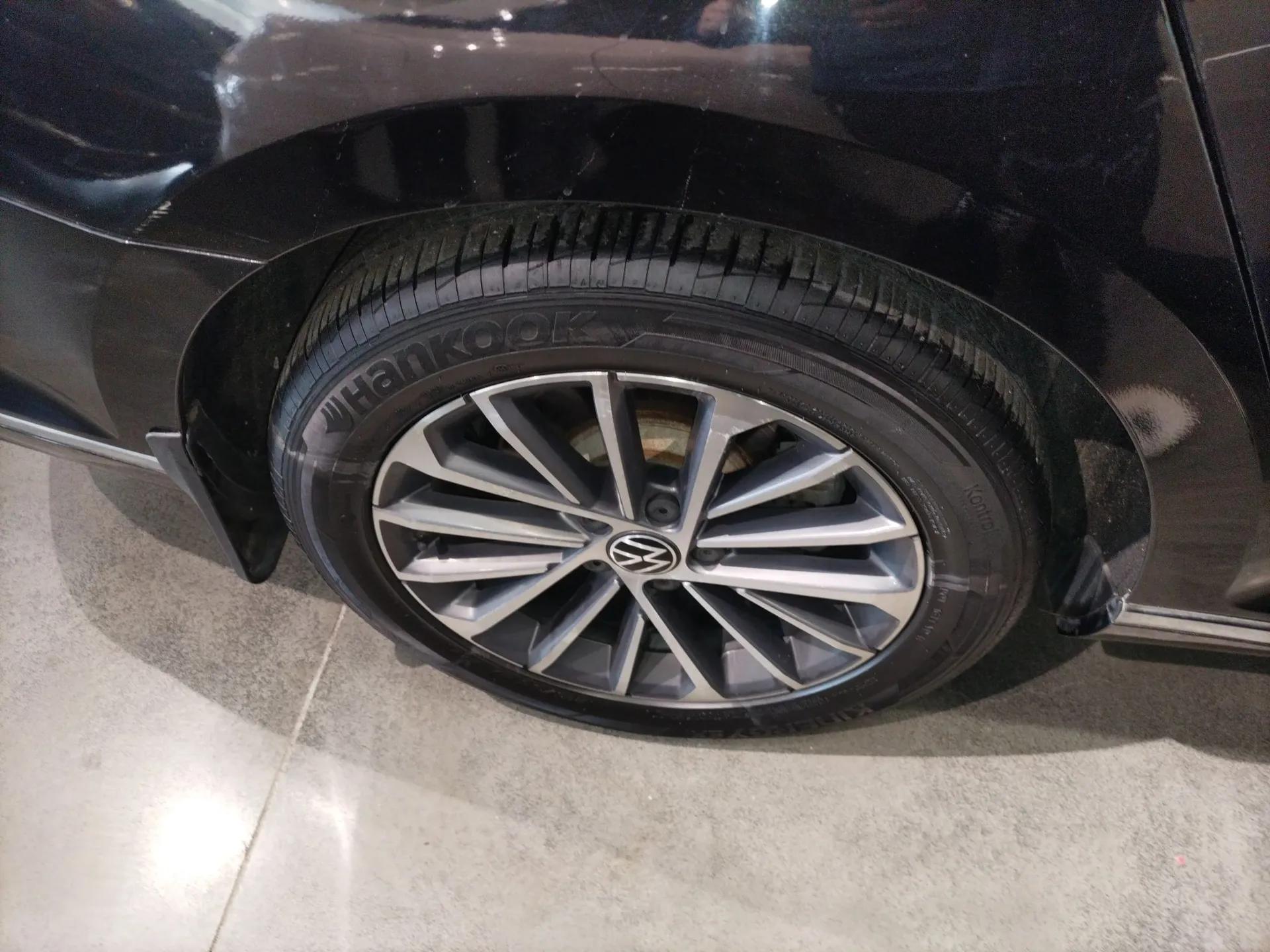 Volkswagen Magotan 2020 330TSI DSG Luxury Edition — миниатюра 10