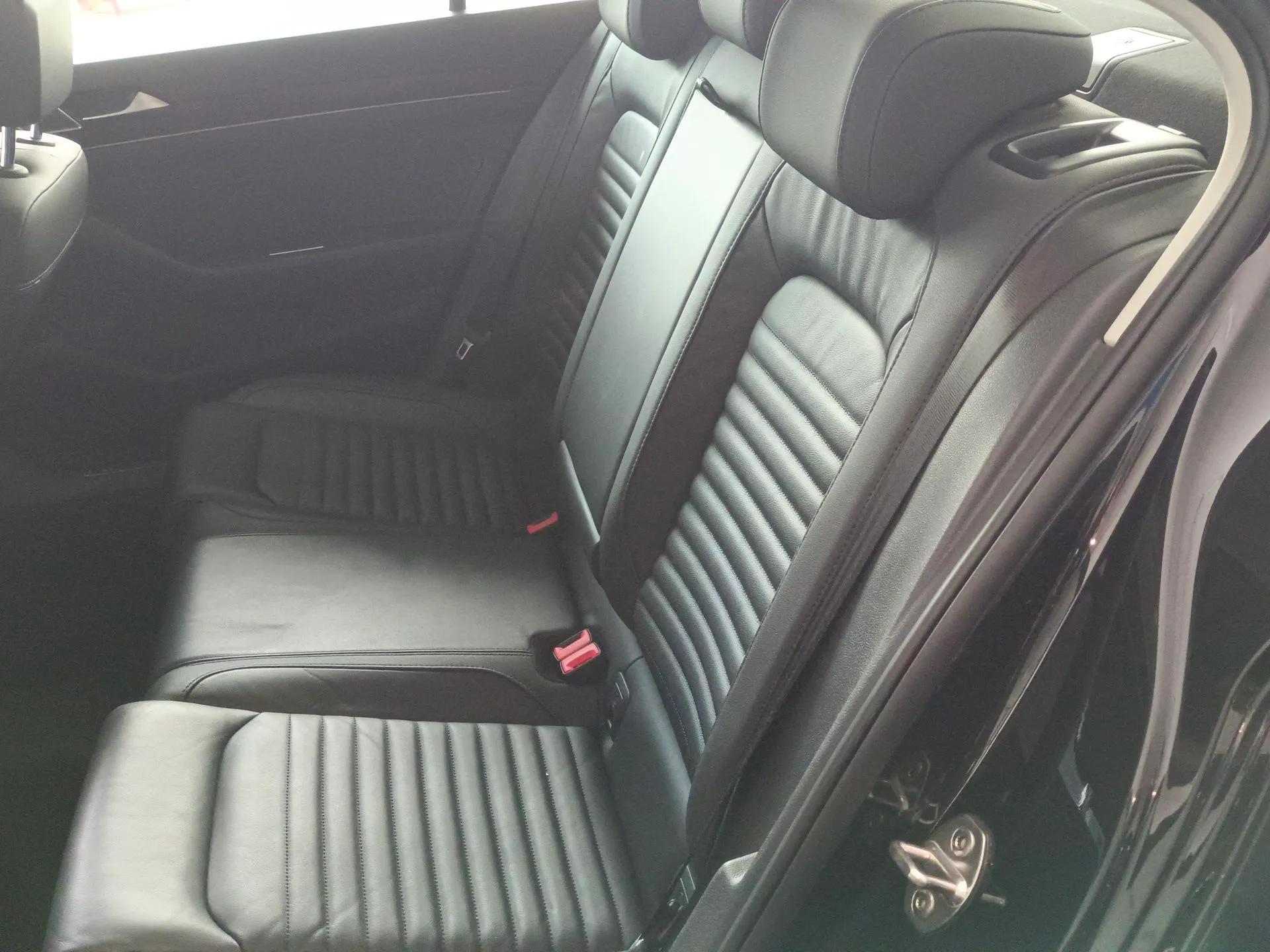 Volkswagen Magotan 2019 330TSI DSG Leading Model China VI Standard — миниатюра 20