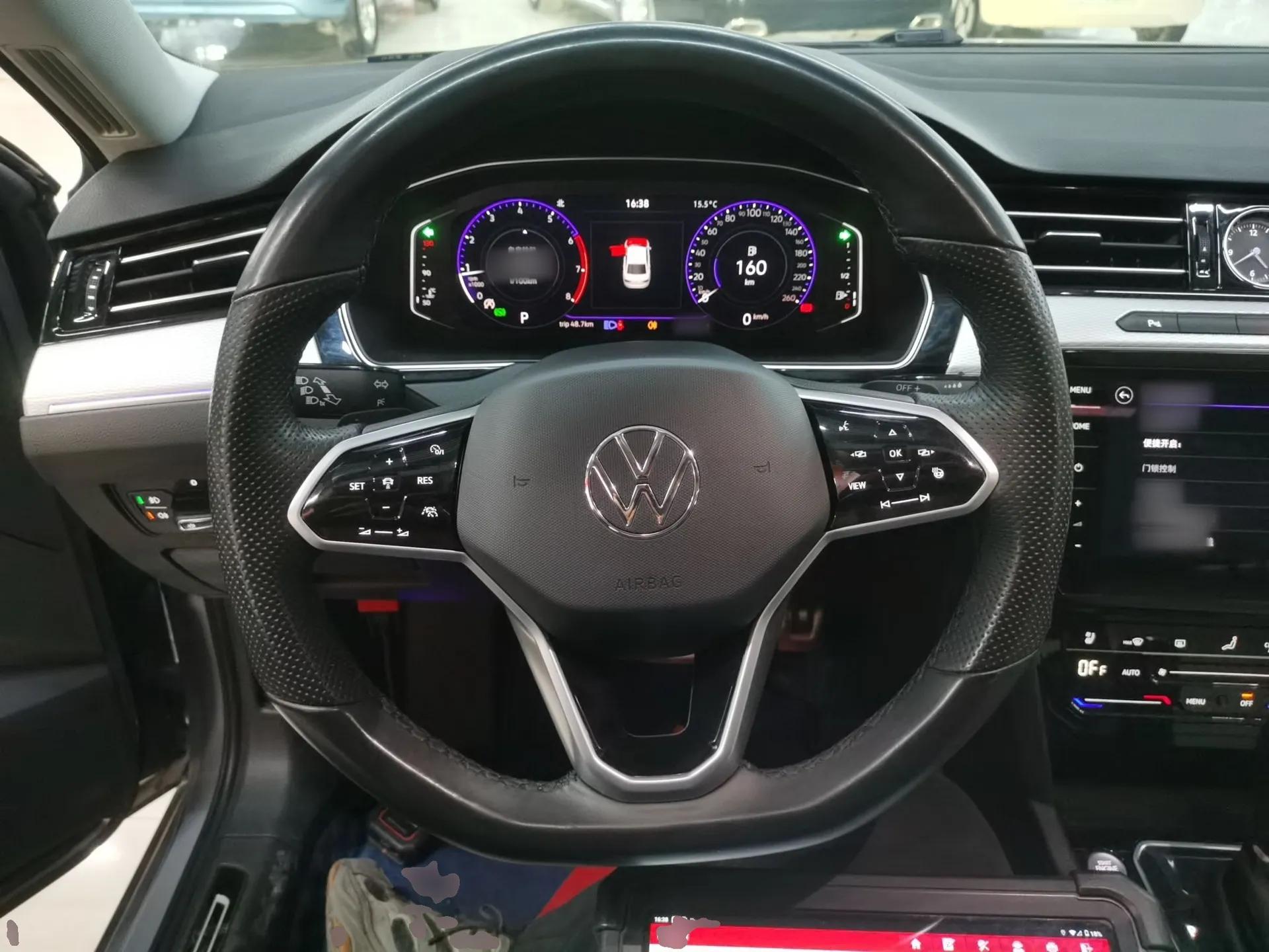 Volkswagen Magotan 2023 2 Million Units Commemorative Edition 330TSI DSG Luxury Version — миниатюра 12