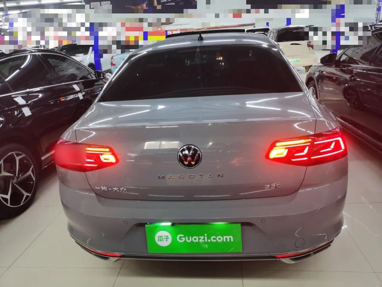 Volkswagen Magotan 2023 2 Million Units Commemorative Edition 330TSI DSG Luxury Version — миниатюра 6