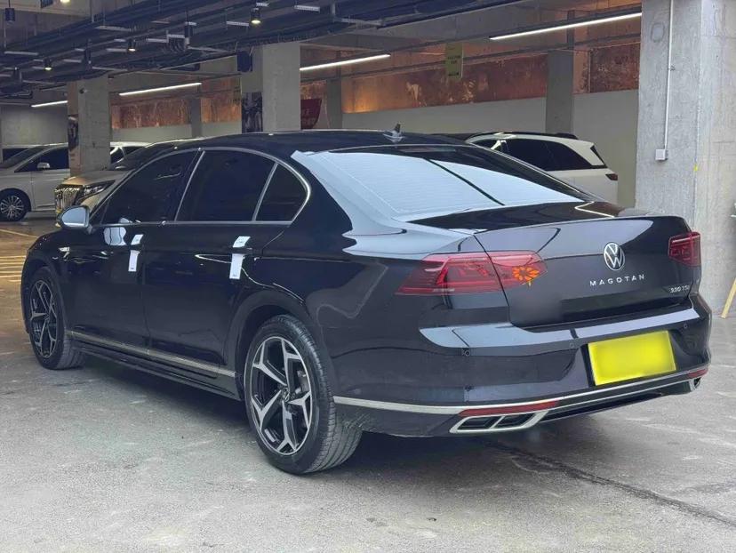 Volkswagen Magotan 2023 2 Million Units Commemorative Edition 330TSI DSG Luxury Version — миниатюра 5