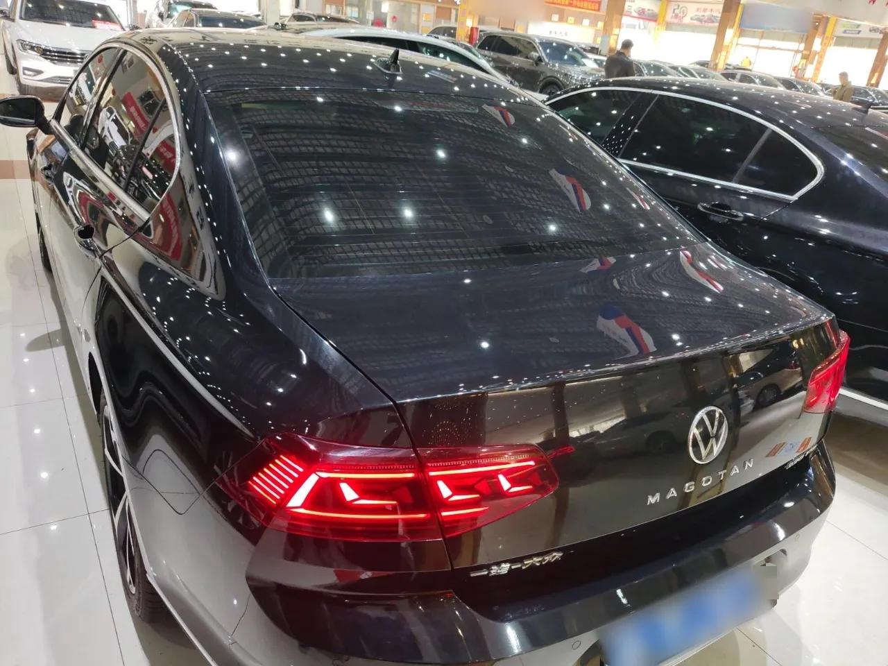 Volkswagen Magotan 2023 2 Million Units Limited Edition 330TSI DSG Leading Version — миниатюра 5