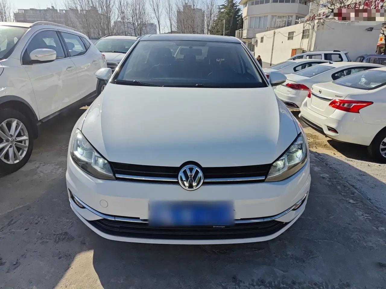 Volkswagen Golf 2020 Zhiai Edition 200TSI DSG Comfortable & Ambitious Version — миниатюра 2