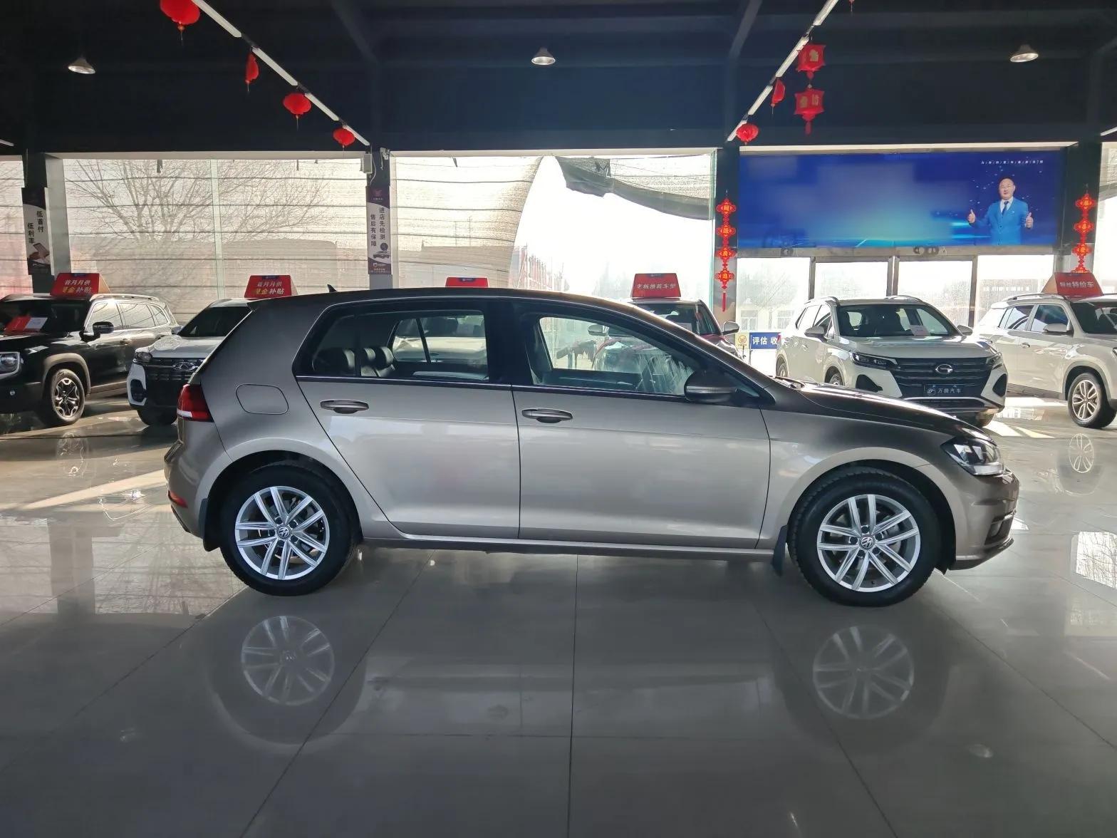 Volkswagen Golf 2019 200TSI DSG Comfort & Ambition Edition China VI Standard — миниатюра 3