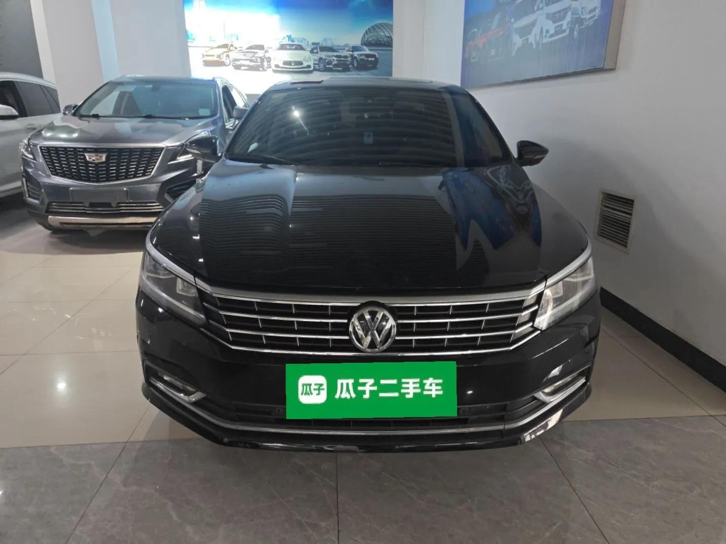Volkswagen Passat 2017 330TSI DSG Luxury Edition — миниатюра 2