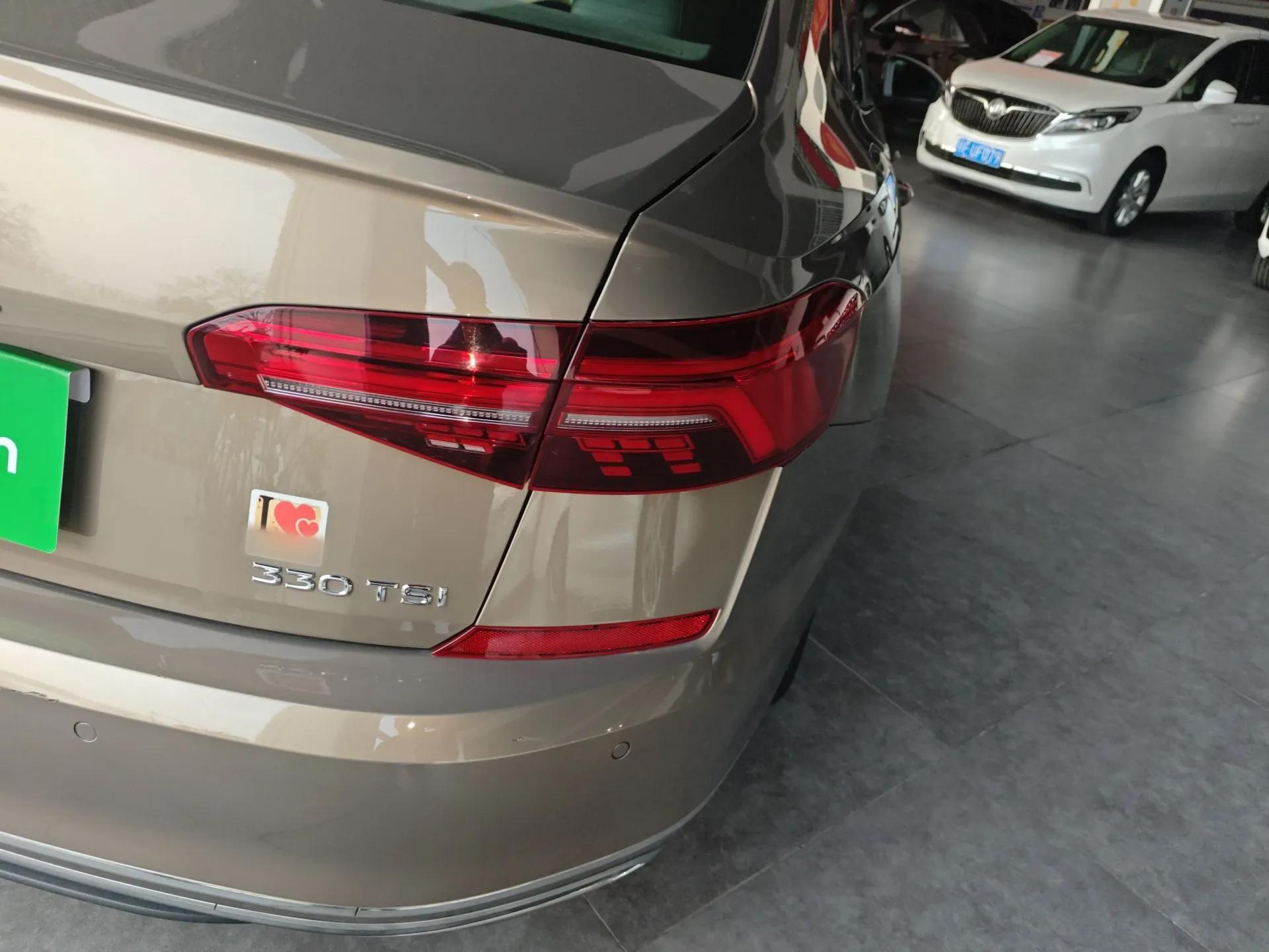 Volkswagen Passat 2019 330TSI Elite Edition China V Standard — миниатюра 7
